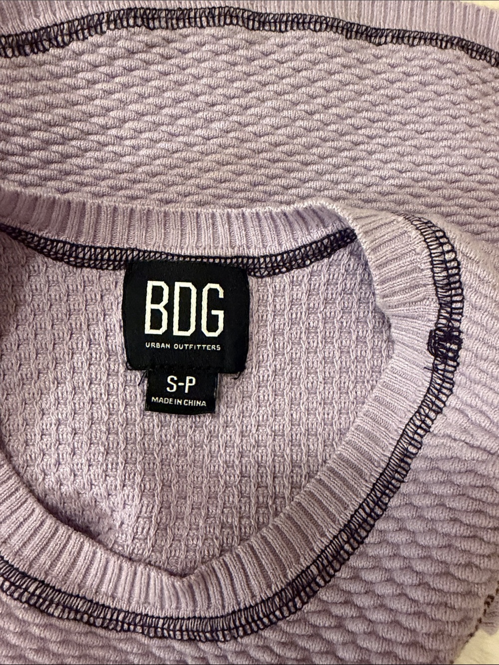 BDG Lavender Textured Cropped Tank with Contrast Stitching - Picture 6 of 6